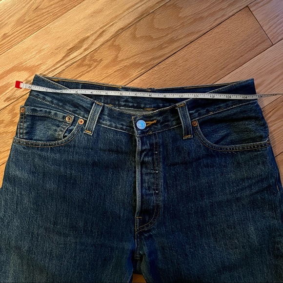 RE/DONE Relaxed Crop - Reworked Levi’s - Picture 7 of 9